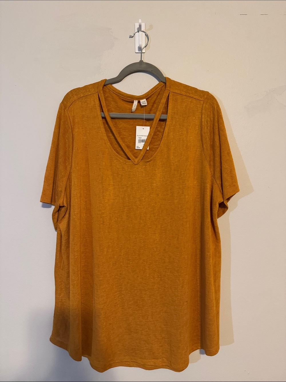 Cato V-Neck Short Sleeve Top in Mustard Orange